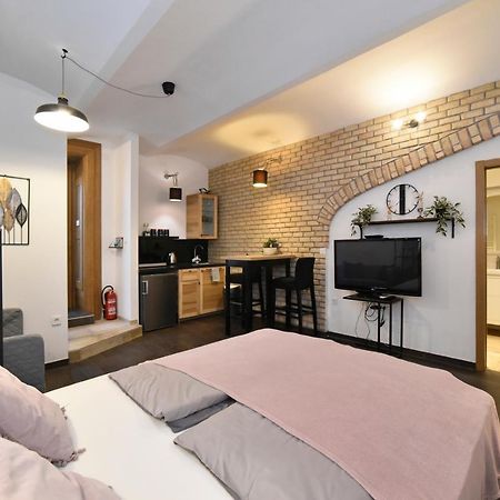 Manuela Varsavska Studio Apartments Zagreb Eksteriør bilde
