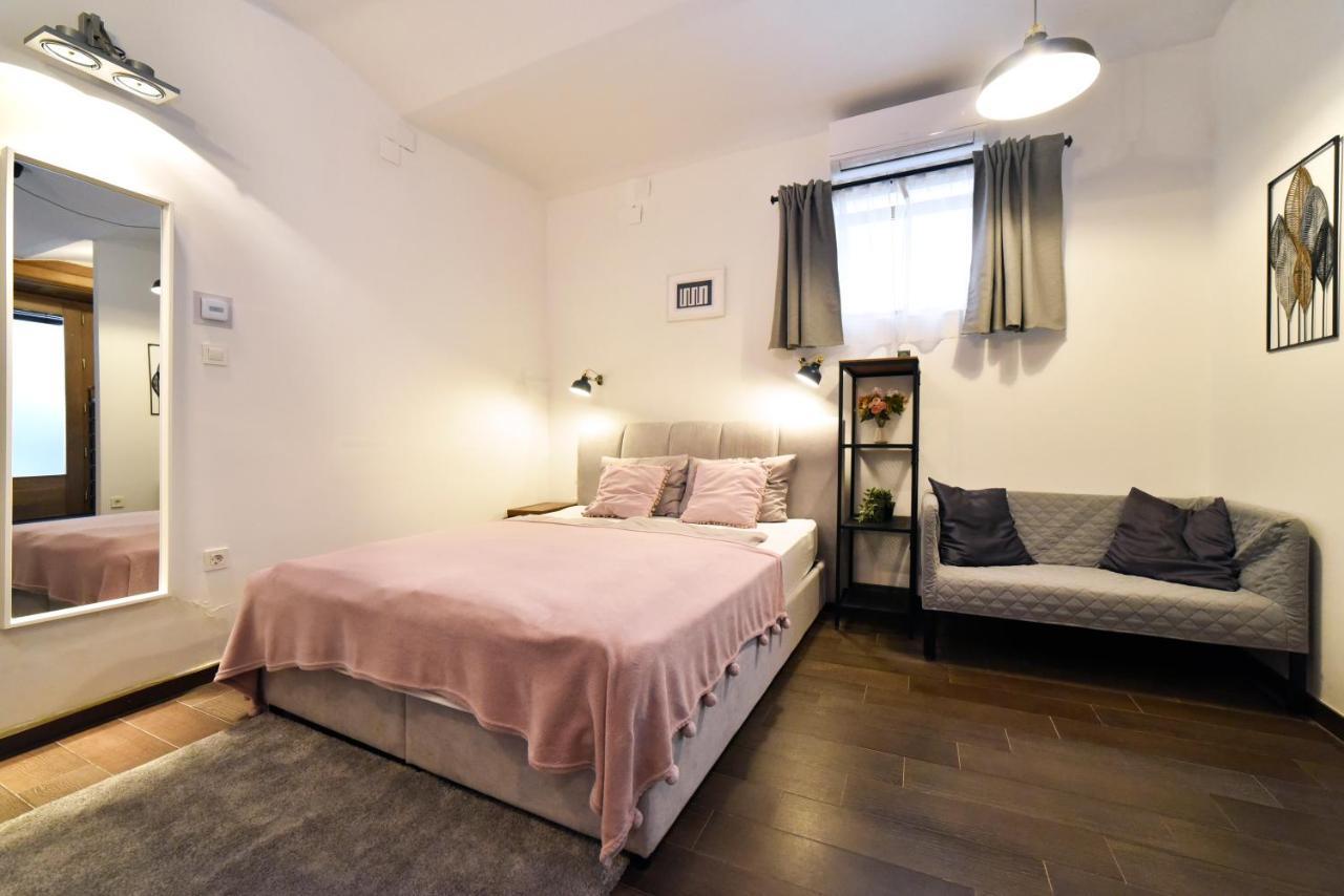 Manuela Varsavska Studio Apartments Zagreb Eksteriør bilde