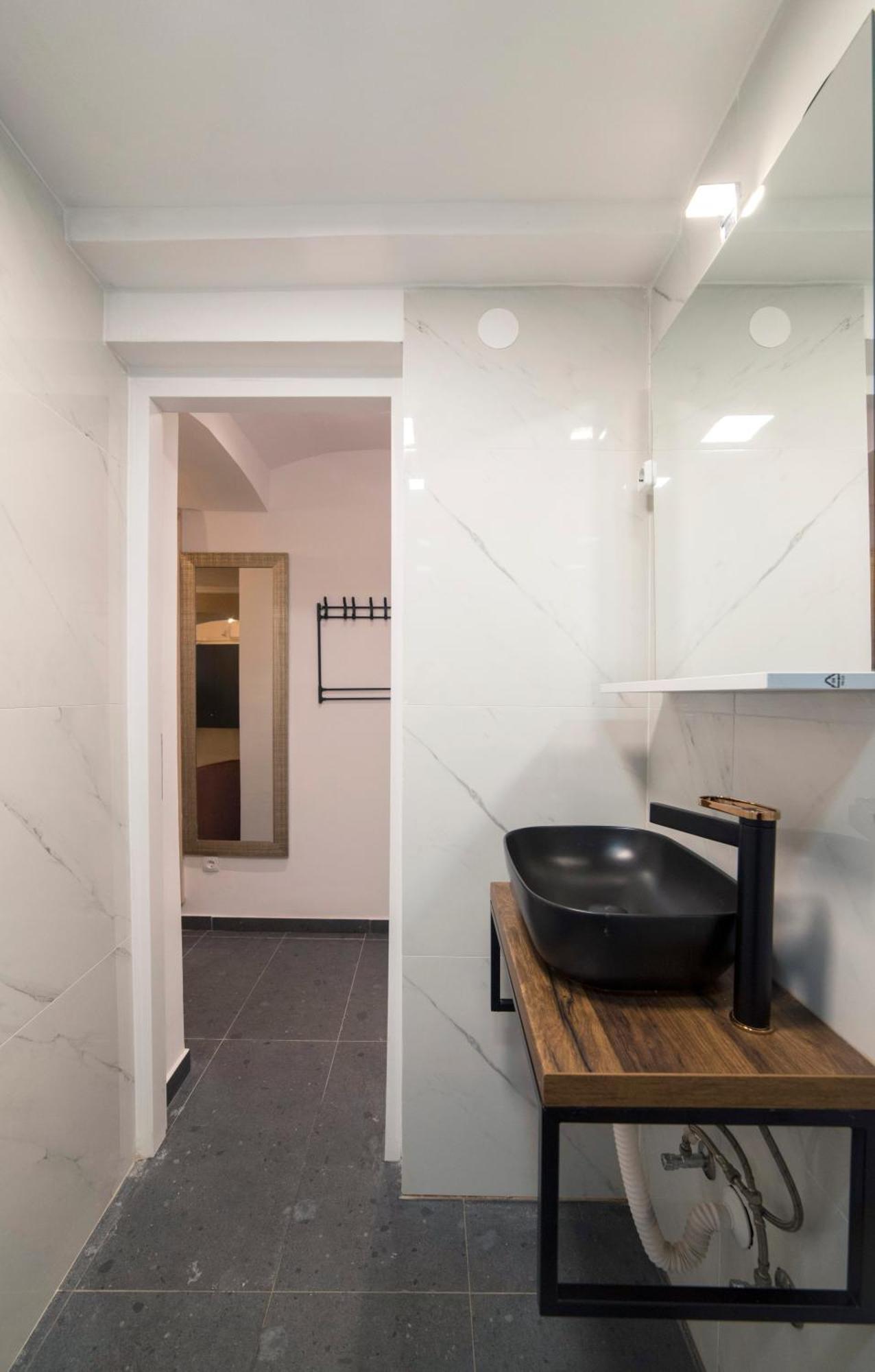 Manuela Varsavska Studio Apartments Zagreb Eksteriør bilde